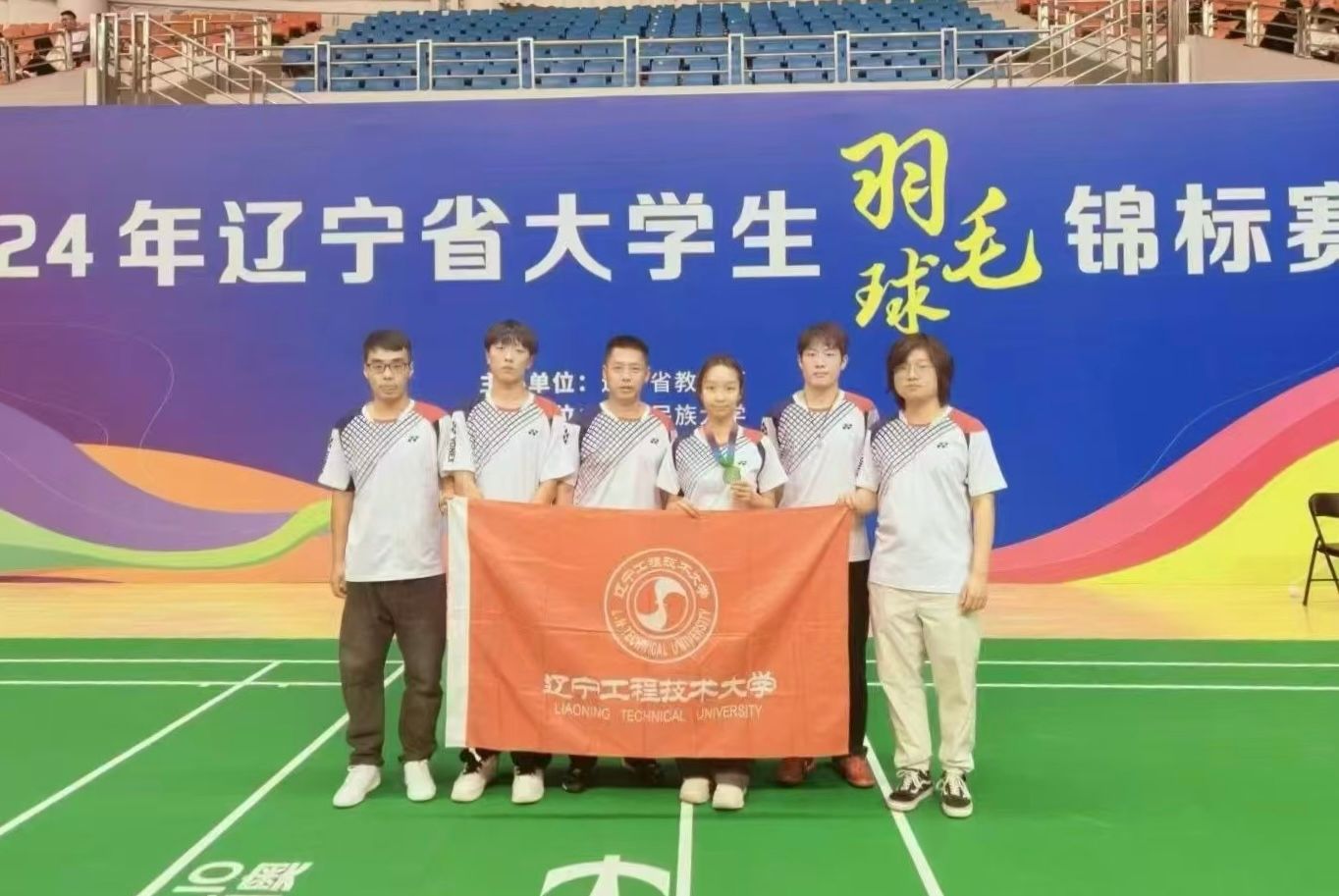 羽毛球1.jpg