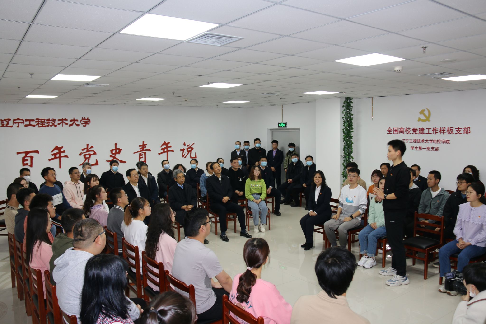 2021年 《百年党史青年说》.JPG